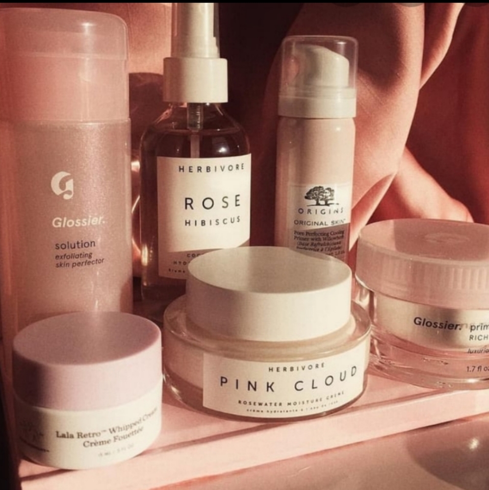 MYSTERY BEAUTY BOX! - Picture 3 of 6